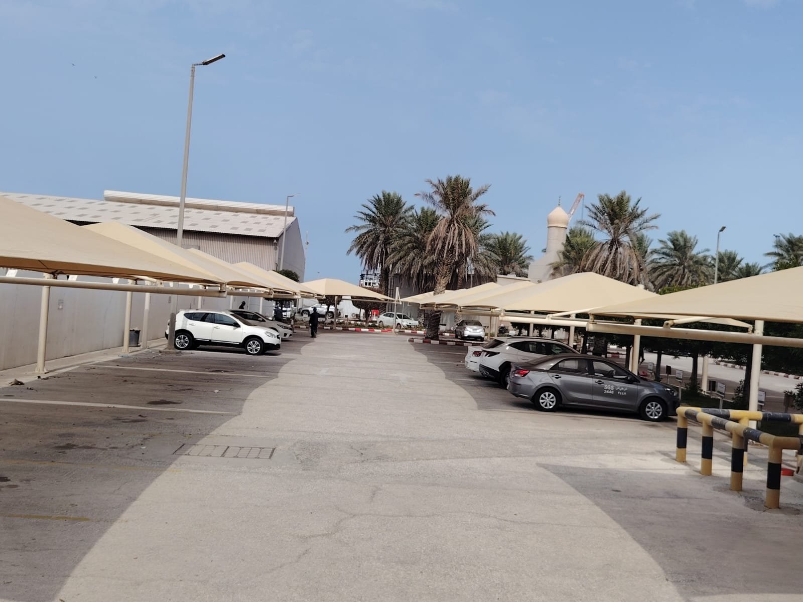 Commercial Parking Shade Structure at King Abdul-Aziz Seaport Commercial Parking Shade Structure at King Abdul-Aziz Seaport